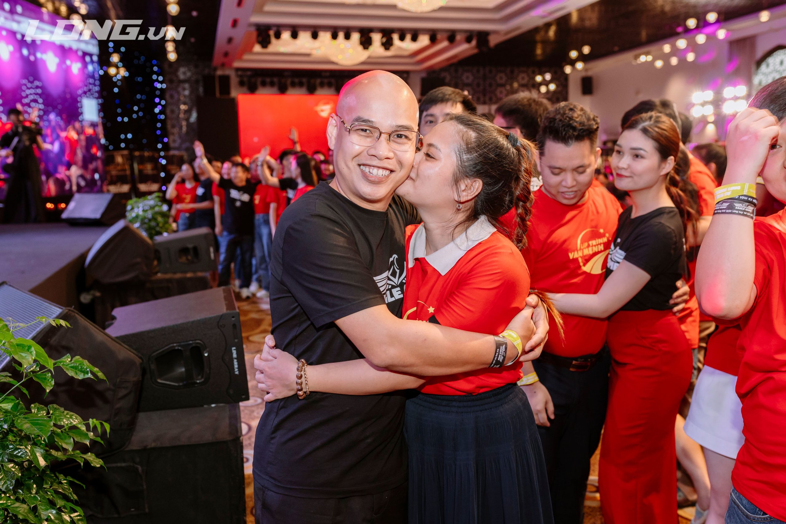 hãy tham gia những khóa học của phạm thành long để có thể quản lý cảm xúc tốt hơn