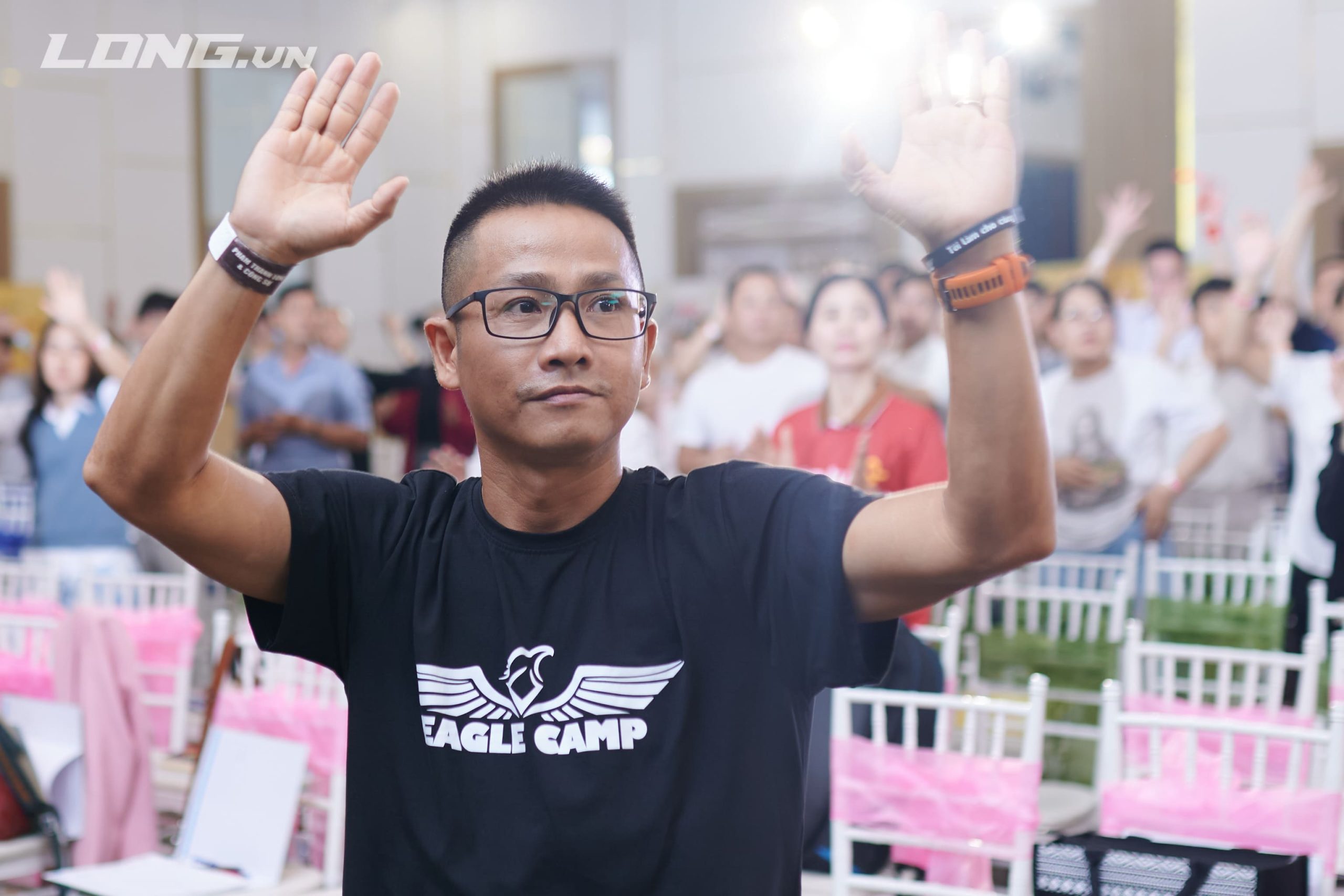 cách thoát khỏi nợ nần