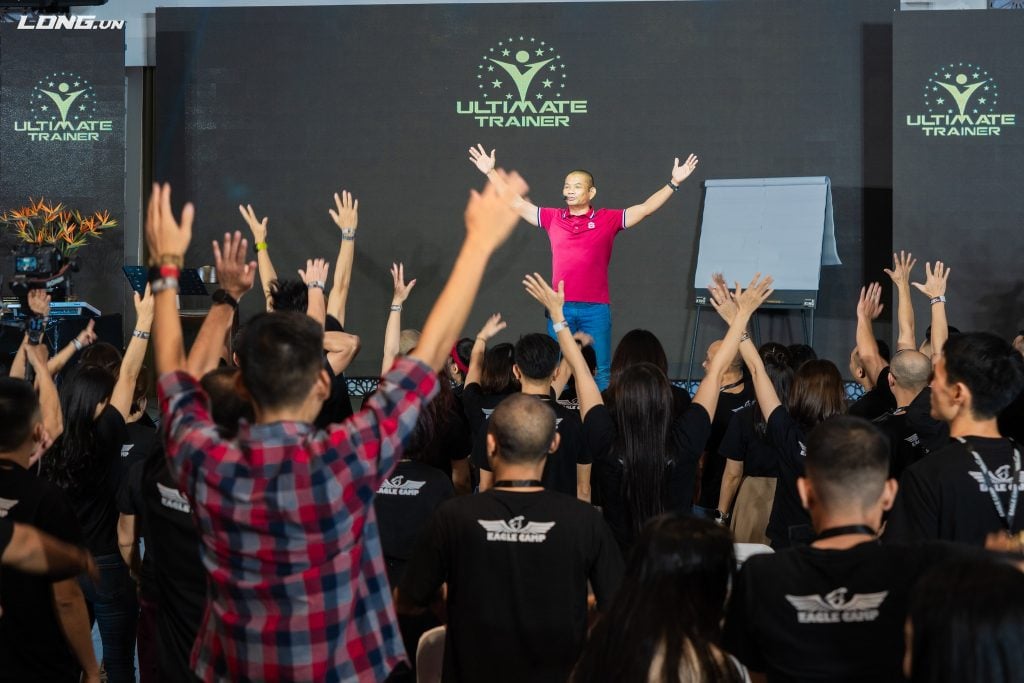 ultimate trainer Phạm Thành Long