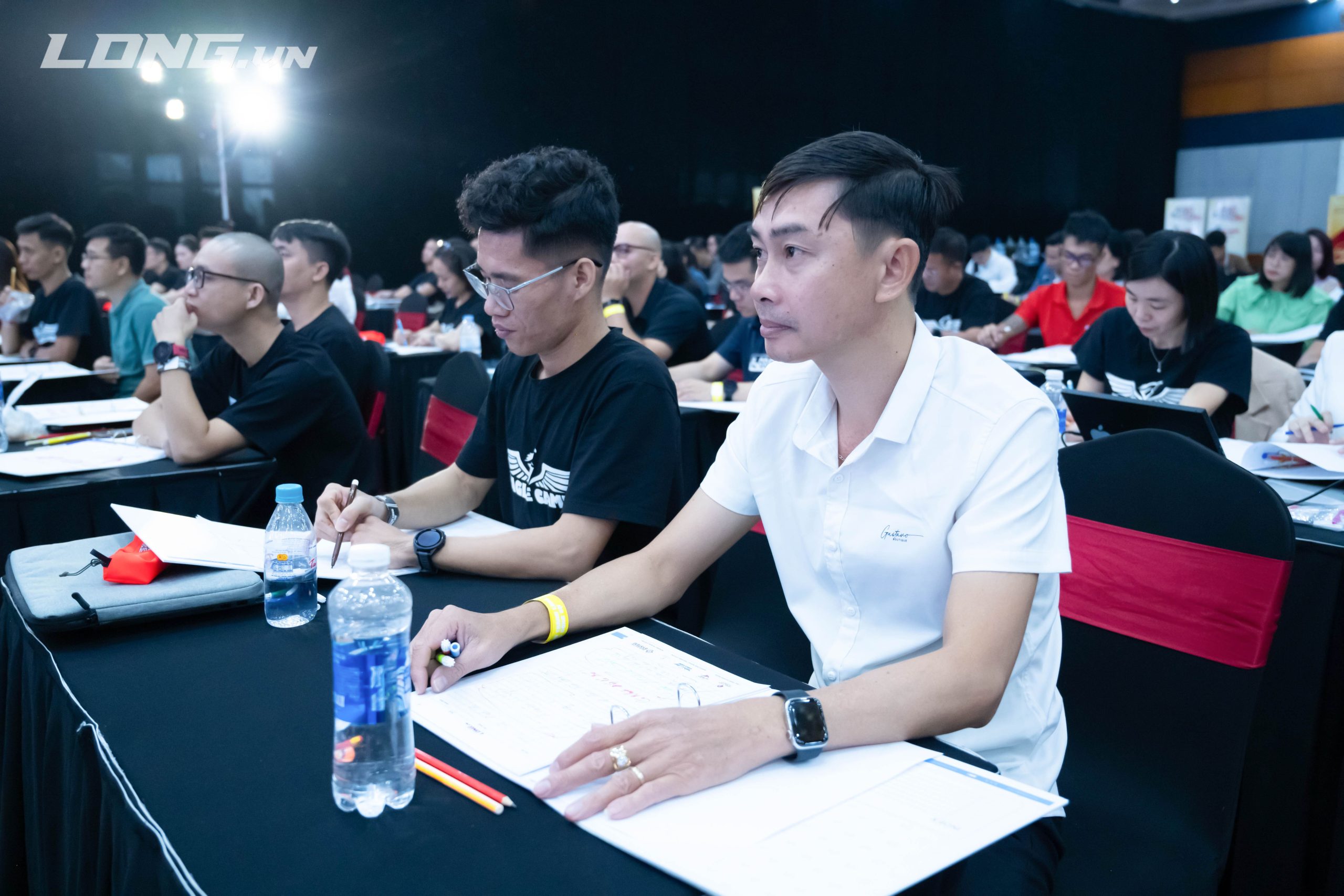 email marketing phạm thành long2