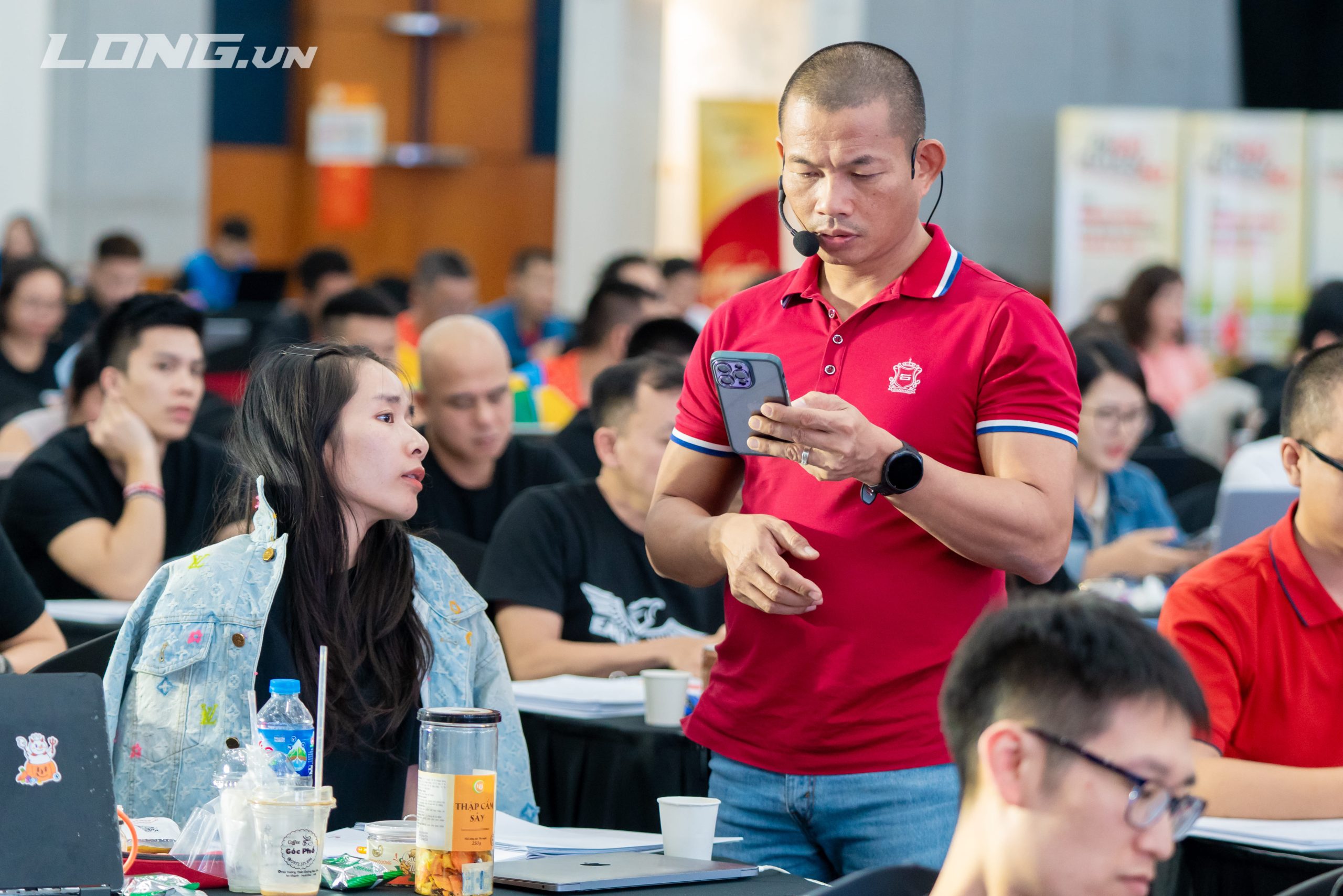 khởi nghiệp tuổi 40 phạm thành long