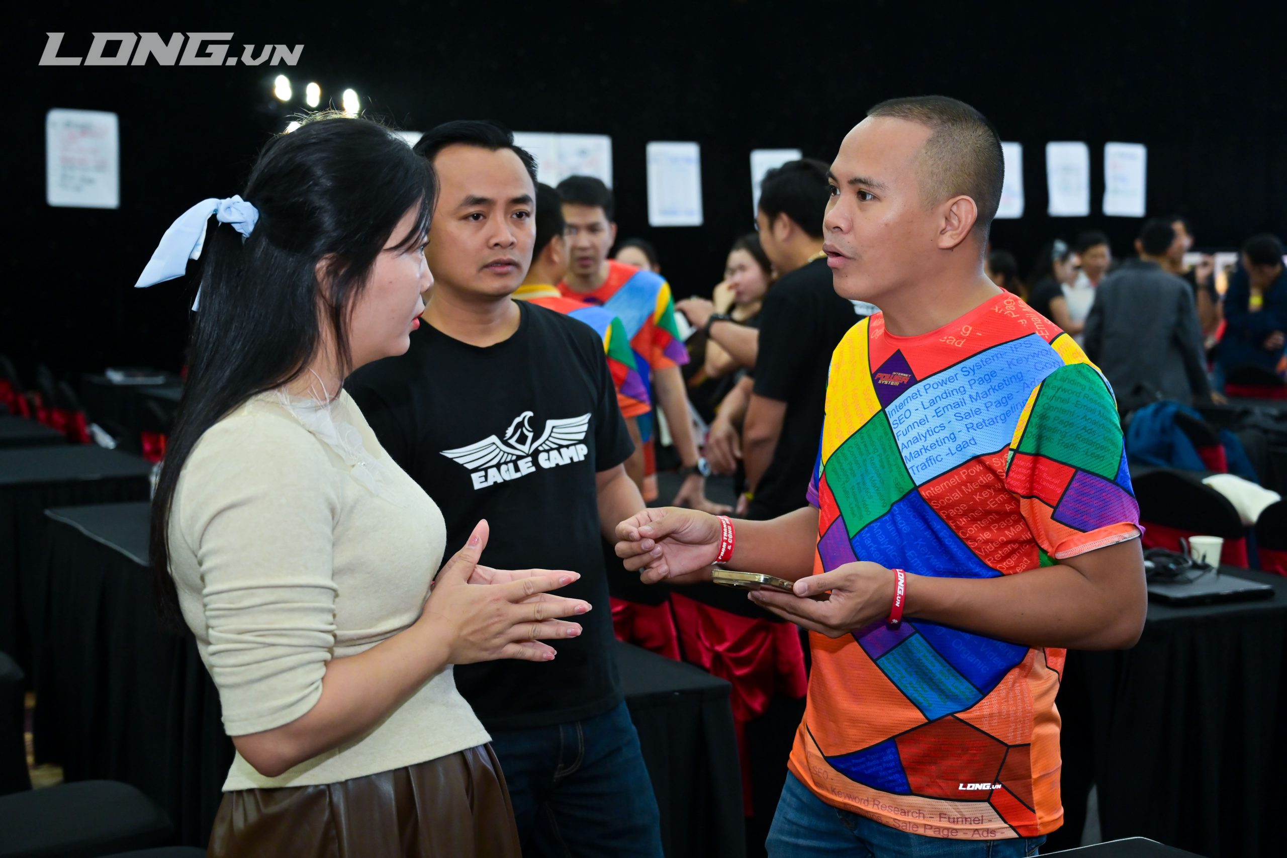 làm giàu phạm thành long2