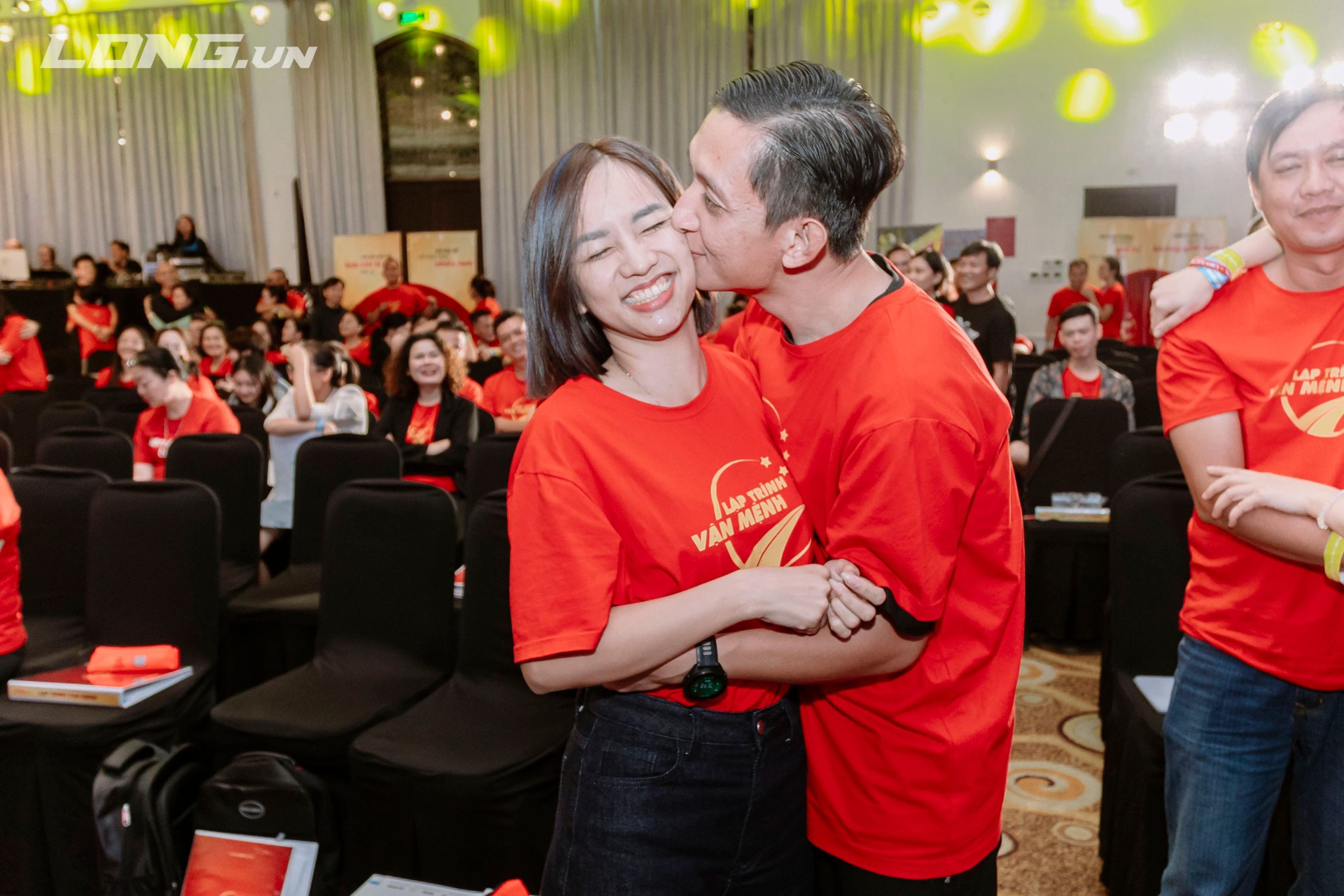 phụ nữ mạnh mẽ phạm thành long